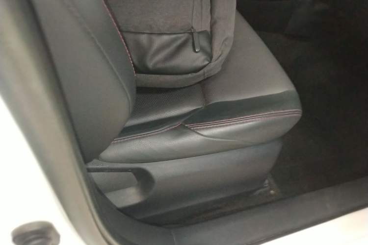 Used Toyota Levin 2022 185T CVT Sport Edition Right Front Seat