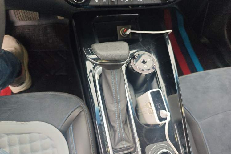 Used Buick Velite 6 2020 Plug-in Hybrid Connected Smart Edition Gear Lever