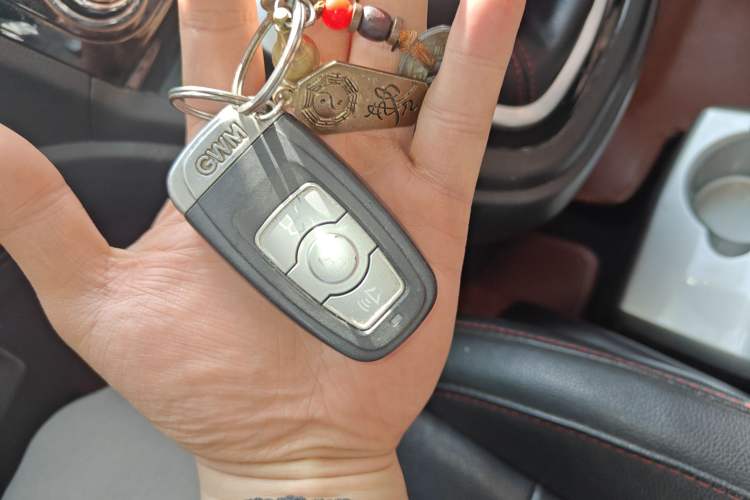 Used Haval H6 2013 Upgraded Model 1.5T Manual Two-Wheel Drive Elite Version