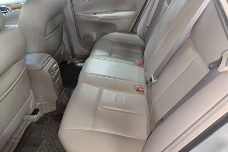 Used Nissan Sylphy 2014 1.6XV CVT Deluxe Edition
