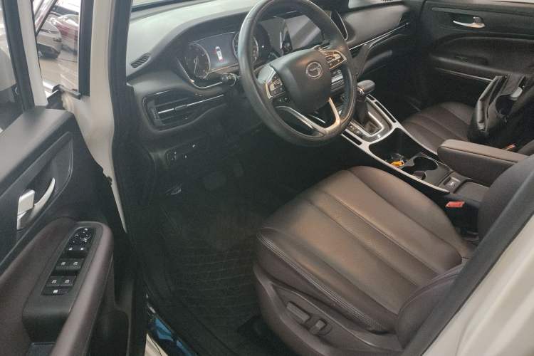 Used GAC Trumpchi M6 2019 270T Automatic Luxury Edition (7-seater) China V Standard