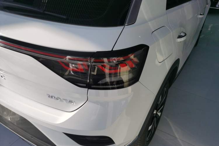 Used Volkswagen T-ROC 2024 280TSI DSG Two-Wheel-Drive Time Edition Right Rear Taillight