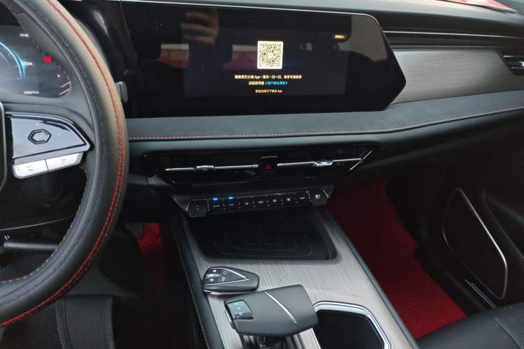 Used Changan X7 PLUS 2024 1.5T Automatic Prestige 7-Seater