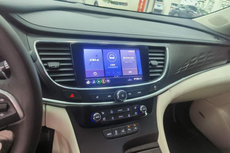 Used Buick LaCrosse 2022 Avenir Avia First Edition
