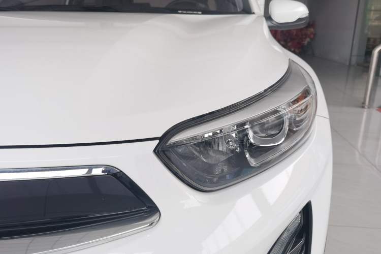 Used Kia kx1 Stonic 2021 1.4L CVT Fun Edition Left Front Headlight