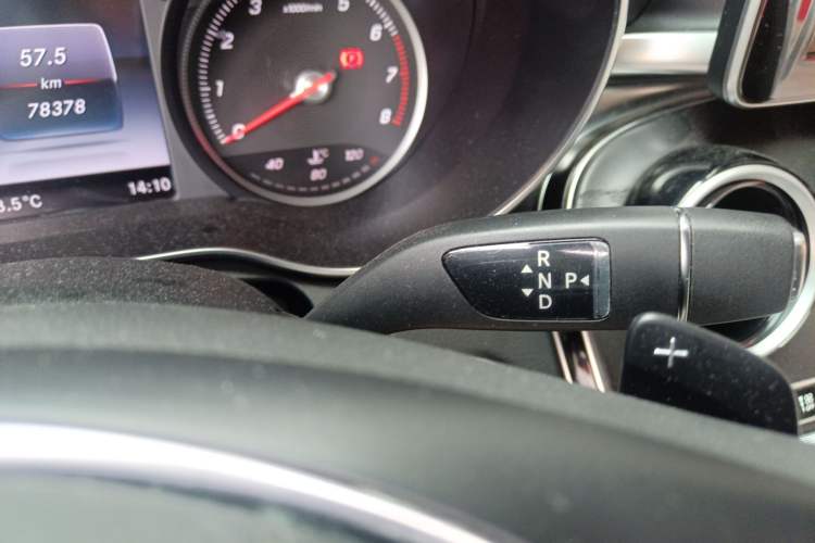 Used Mercedes-Benz C-Class 2016 C 200 L Sport Edition Gear Lever