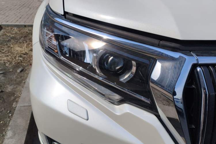 Used Toyota Prado 2019 3.5L Automatic TX-L Deluxe Edition with Rear-Mounted Spare Tire