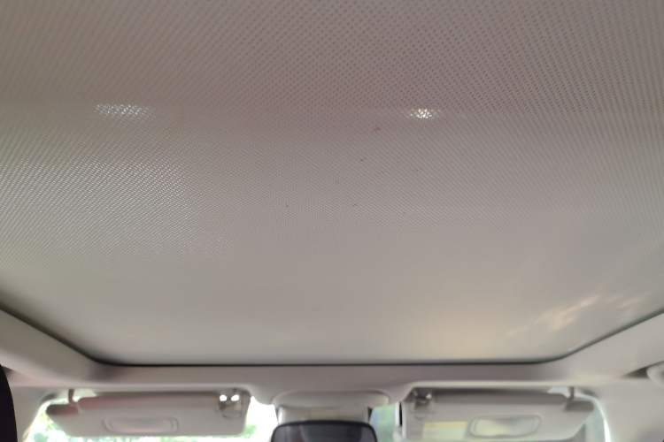 Used Jeep Renegade 2016 2.0L Automatic Four-Wheel Drive 75th Anniversary Tribute Edition
