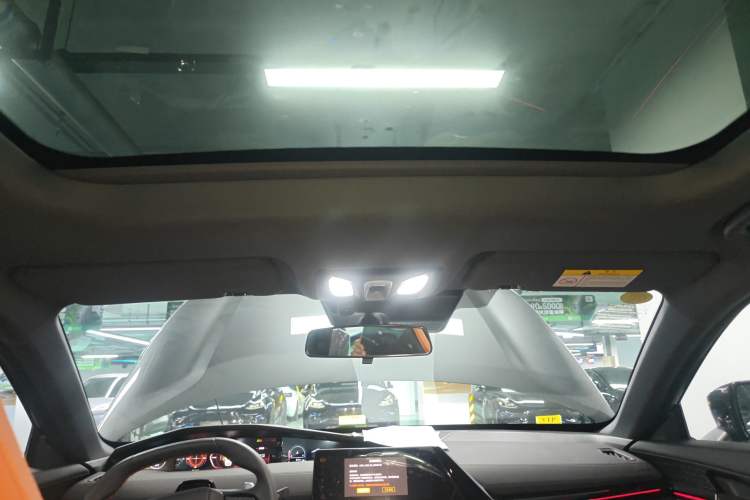 Used CHANGAN UNI-V 2024 1.5T Prestige Sport Edition