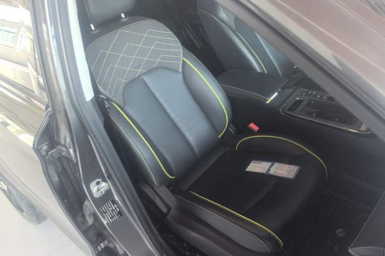 Used Roewe RX5 2021 PLUS 330TGI Automatic National Trend Intelligent Deluxe Edition