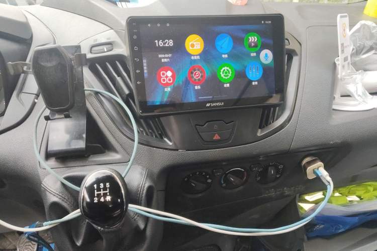 Used Ford Transit 2019 2.0T Diesel Business & Travel Mid-Drive Mid-Roof 7-Seater China VI Standard