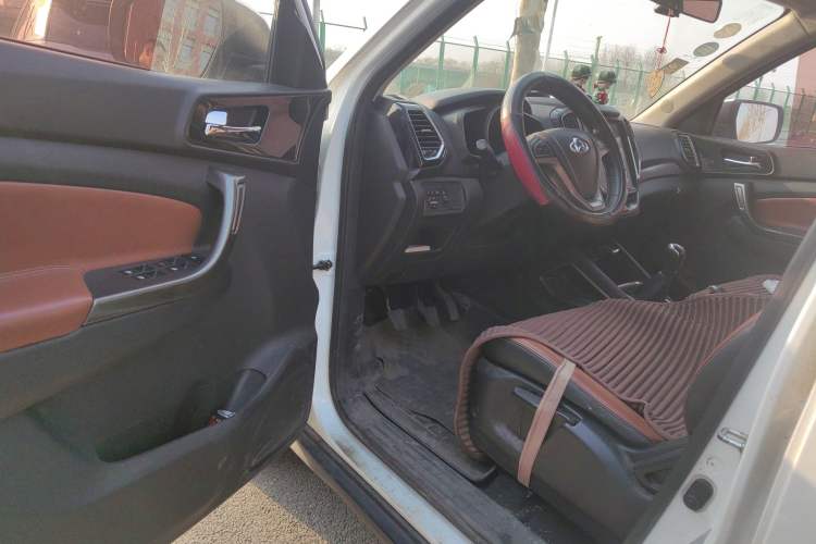 Used Oshan CX70 2016 1.6L Manual Elite Model