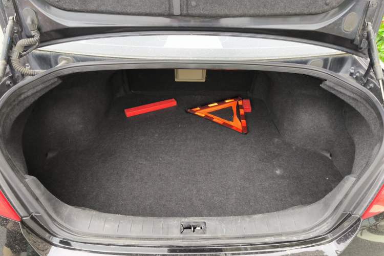 Used Nissan Teana 2012 2.0L XL Smart Enjoyment Version