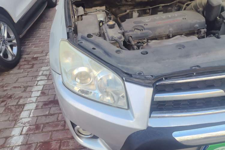 Used Toyota RAV4 2010 2.0L Manual Deluxe Upgrade