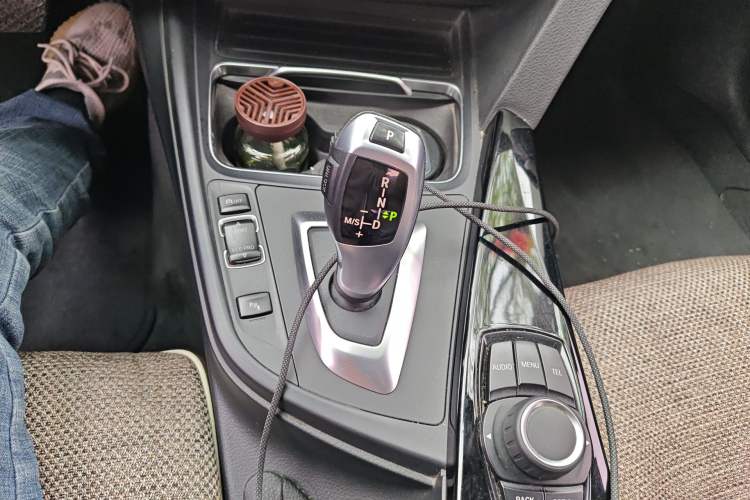 Used BMW 3 Series 2017 320Li Fashion Model
