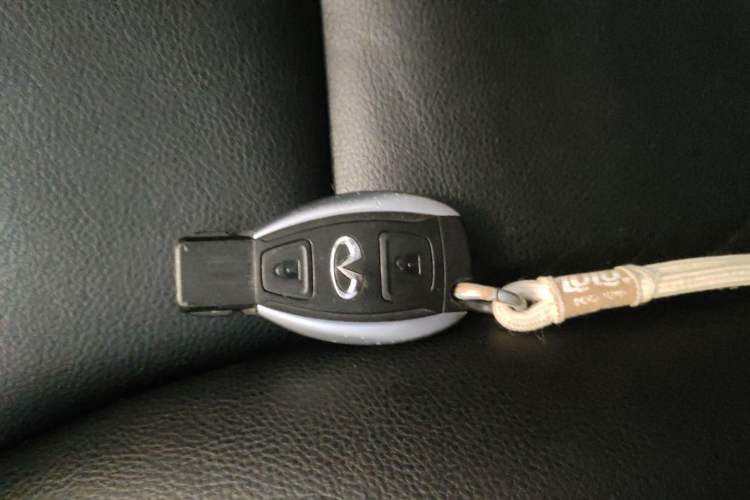 Used Infiniti QX30 2017 1.6T Two-Wheel-Drive Sport Edition
