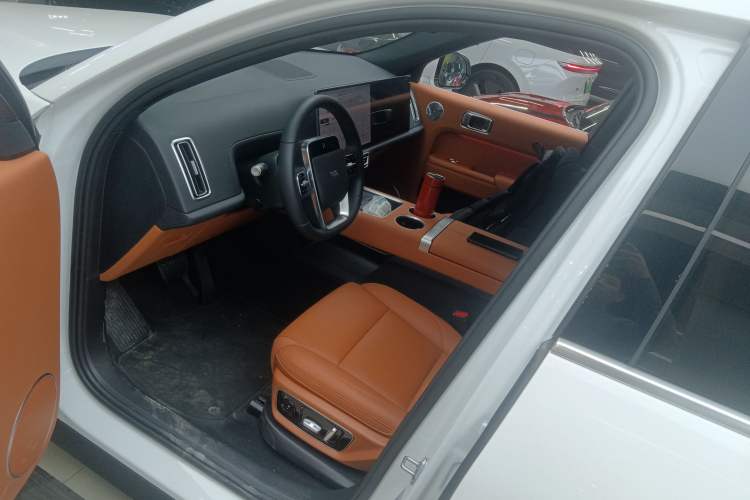 Used Li Auto L7 2025 Ultra Smart Refreshed Edition