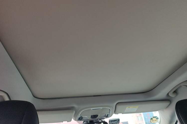 Used Jeep Cherokee 2016 2.4L Leading Smart Version
