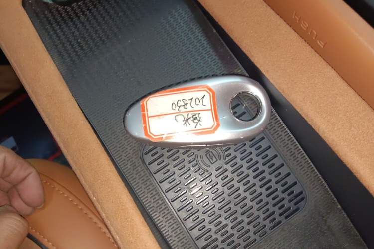 Used VOYAH PASSION 2023 Four-Wheel Drive Flagship Edition