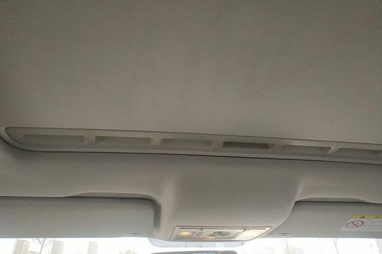 Used Skoda Rapid 2015 1.6L Automatic Smart Selection Model