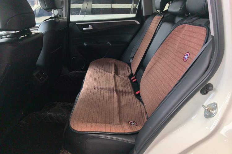 Used Honda Jade 2017 1.8L automatic Comfort version 5 seats Left Rear Seat