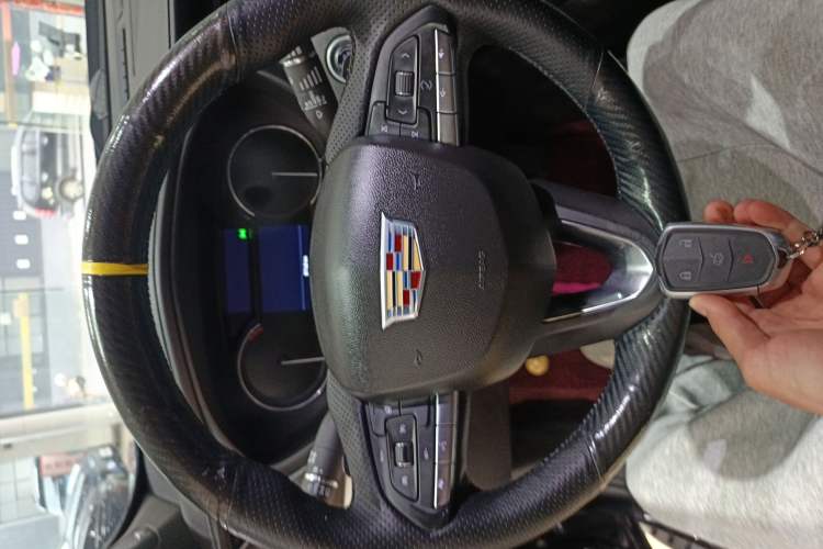 Used Cadillac XT4 2021 28T Two-Wheel Drive Leading Version
