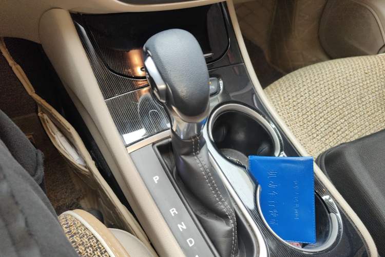 Used Buick Verano 2017 Sedan 15S Automatic Entry Model Gear Lever