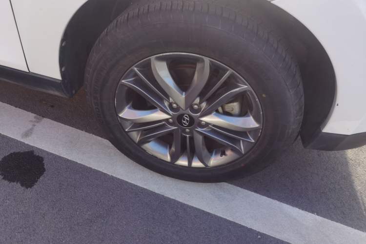 Used Hyundai ix35 2015 2.0L Automatic 2WD Smart Type China IV
