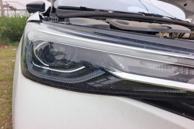 Used Roewe i5 2021 1.5L CVT Platinum Edition