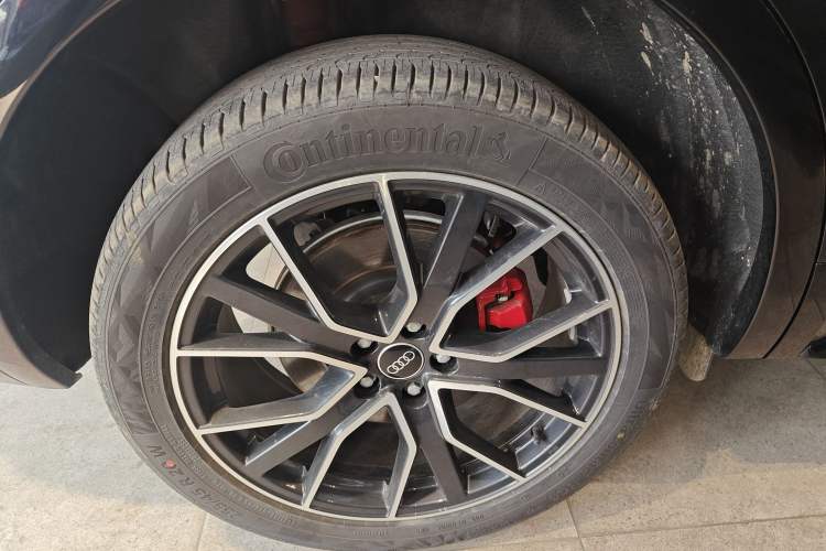 Used Audi Q5L 2025 quattro 45th Anniversary Edition 45 TFSI Luxury Dynamic Model