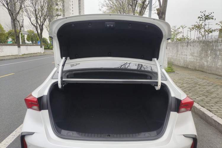Used Buick Verano 2023 Pro GS Hunter Wind Edition Trunk