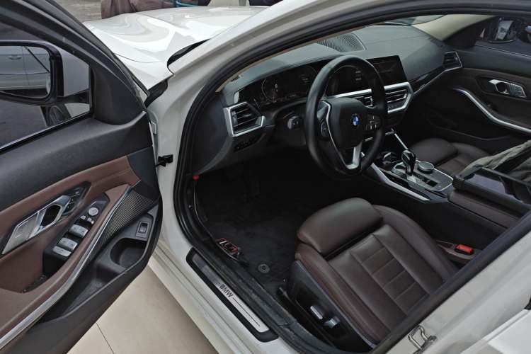 Used BMW 3 Series 2020 325Li First Edition
