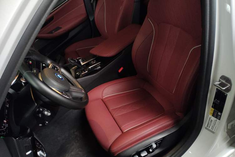 Used BMW 5 Series New Energy 2022 Second Facelift 535Le Pioneer Edition M Sport Package
