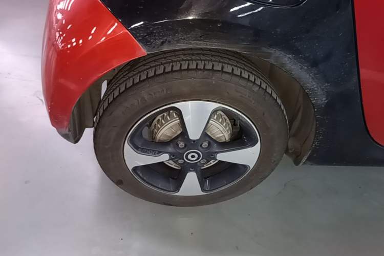 Used smart forfour 2018 0.9T 66 kW Fashion Edition