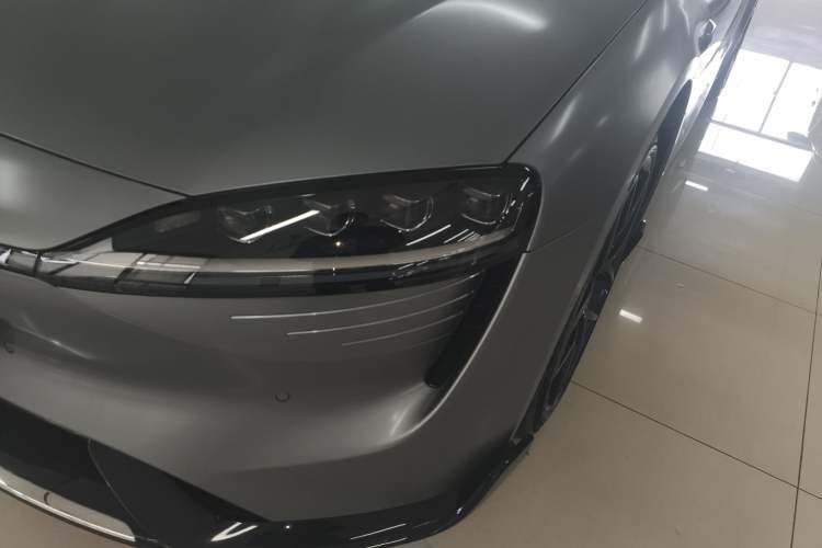 Used Hima Luxeed S7 2024 Max RS