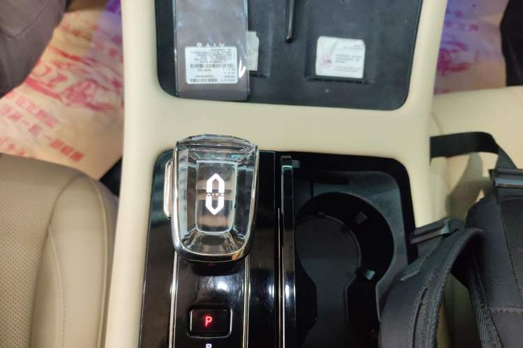 Used Hima AITO M7 2022 1.5T Four-Wheel Drive Luxury Edition
