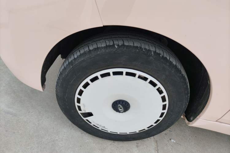 Used Chery QQ Ice Cream 2022 Taohuanxi Fragrant Peach Model