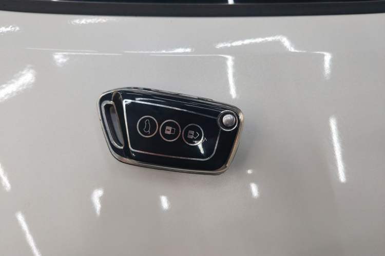 Used Baojun RC-5 2020 1.5L Manual Zhiyao Elite Edition