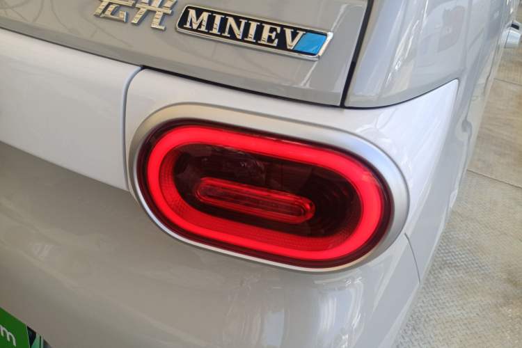 Used Wuling Hongguang MINIEV 2024 3rd Generation 215km Youth Edition