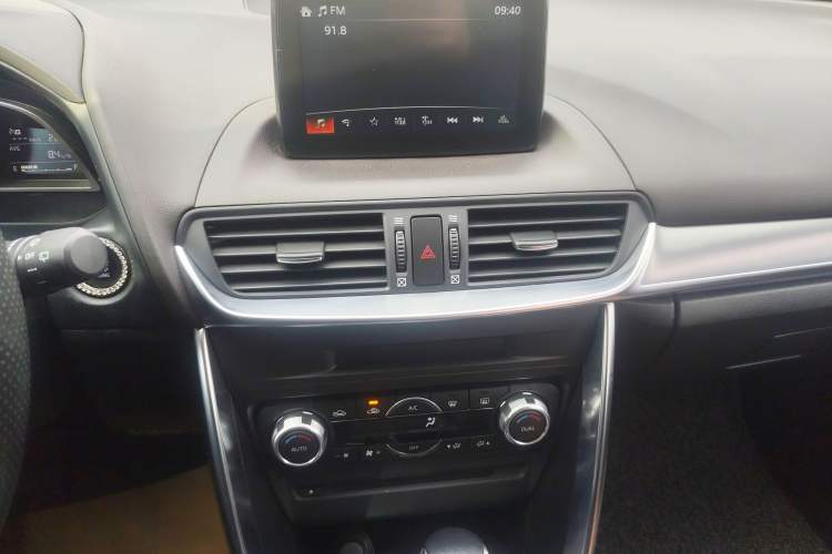 Used Mazda CX-4 2018 2.0L Automatic Two-Wheel Drive Blue Sky Luxury Edition