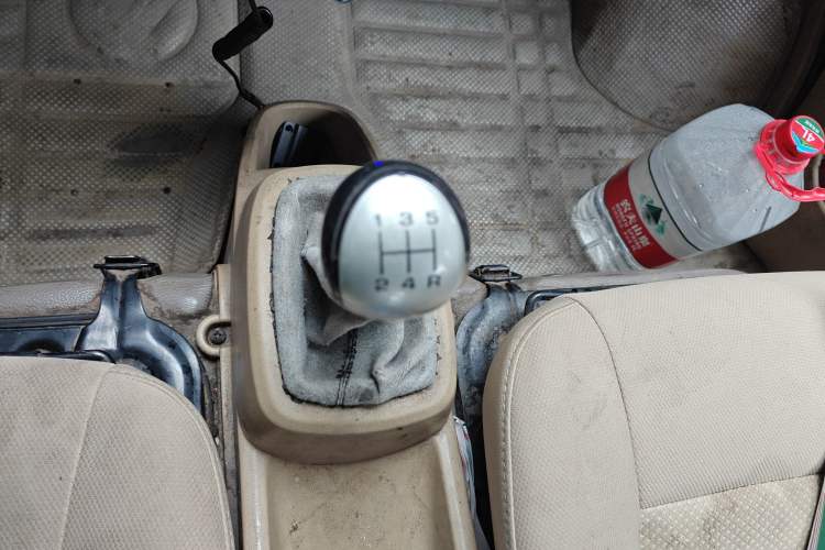 Used Foton Scenic V5 2015 1.2L Standard G12 Gear Lever
