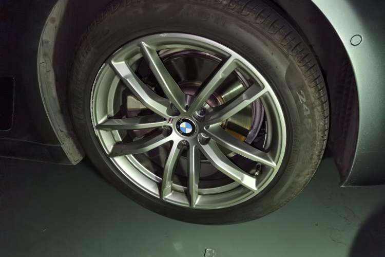 Used BMW 5 Series (Import) 2018 525i M Sport Package