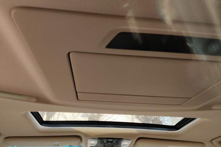 Used Toyota Alphard 2020 Dual-Engine 2.5L Luxury Edition Headliner