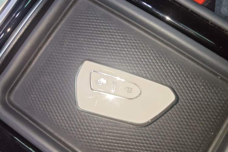 Used Volkswagen ID.4 CROZZ 2024 Pure Edition Limited Edition Vehicle Key