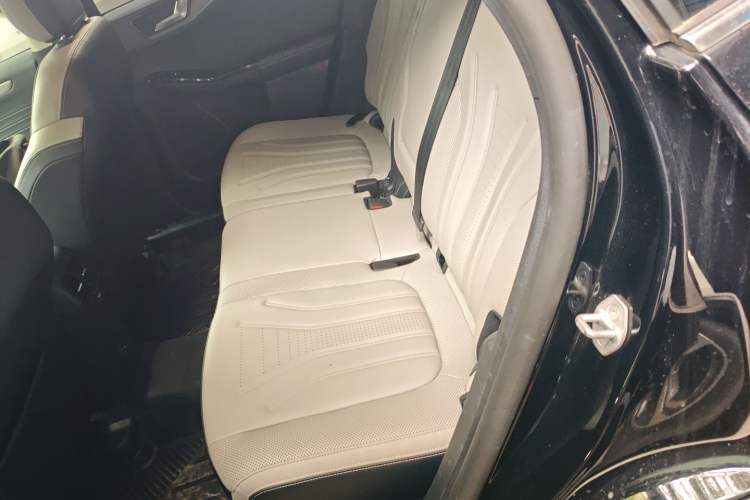 Used Ford Escape 2020 EcoBoost 245 Two-Wheel-Drive Titanium Edition