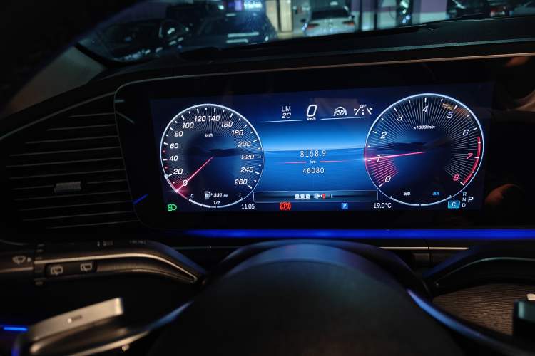 Used Mercedes-Benz GLE 2024 GLE 450 4MATIC Luxury Model
