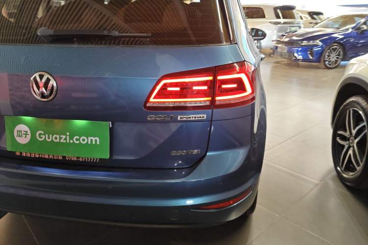 Used Volkswagen Golf Sportsvan 2018 230TSI Automatic Trend Edition
