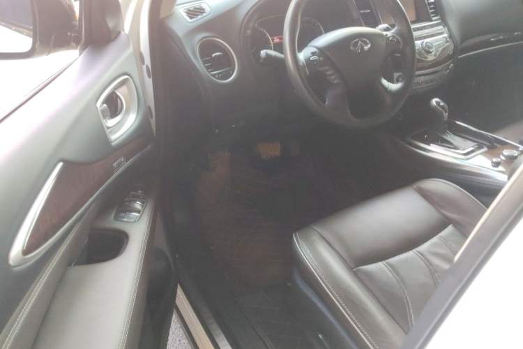 Used Infiniti QX60 2018 2.5 S/C Hybrid Two-Wheel-Drive Excellence Edition China VI Standard Driver Seat