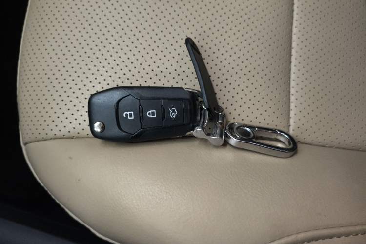 Used Ford Escort 2017 Revised Version 1.5L Automatic Comfort Edition Vehicle Key