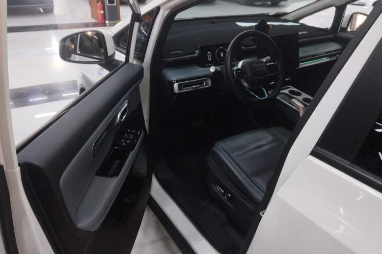 Used AION Y 2024 Plus 610 Intelligent Driving Version
